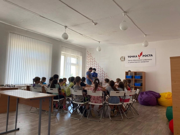 Седьмой день в пришкольном лагере.